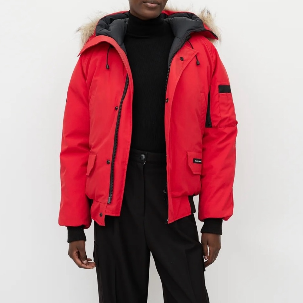 Canada Goose Women’s Chilliwack Bomber - Red - Picture 4 of 17